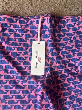 Vineyard Vines Girls' Pink Leggings with Blue Whale Print